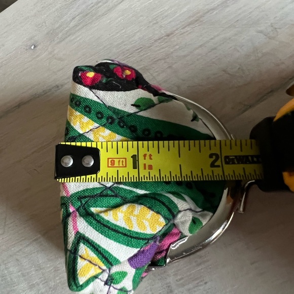 Vera Bradley MINI Kisslock Coin Purse - Picture 9 of 10